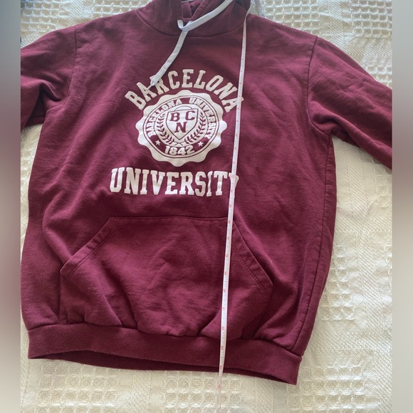 Barcelona University Men Women Hoodie Burgundy Colour Excellent condition Size L - Picture 6 of 6